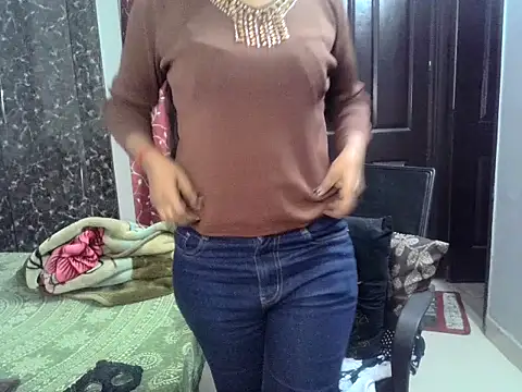 Snapshot of Meri_Cutie_Pie chatting on 11/29/25, 06:19 Meri Cutie Pie online show from 11/29/25, 06:19