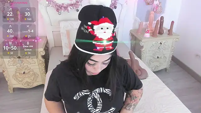 Snapshot of MeganStar__ chatting on 11/27/25, 12:49 MeganStar online show from 11/27/25, 12:49