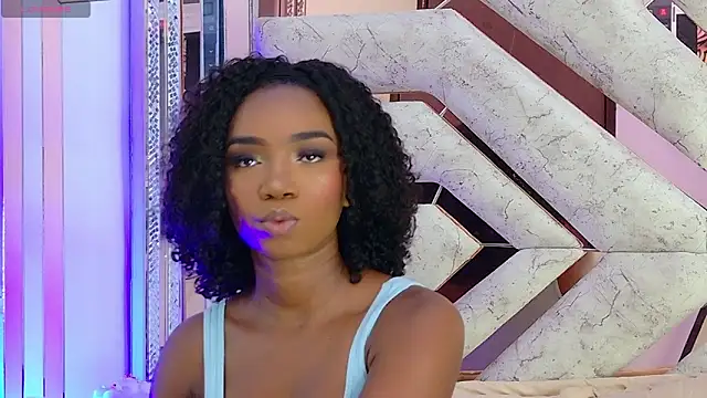 Tessa Owenss online show from 03/31/26, 10:23