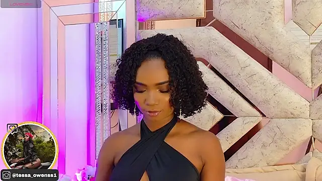 Tessa Owenss online show from 03/29/26, 09:38