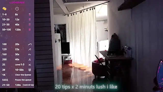 xinamora online show from 10/26/25, 03:56