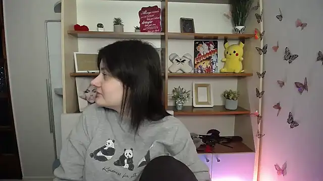 Katrin kiss  online show from 04/21/26, 12:23