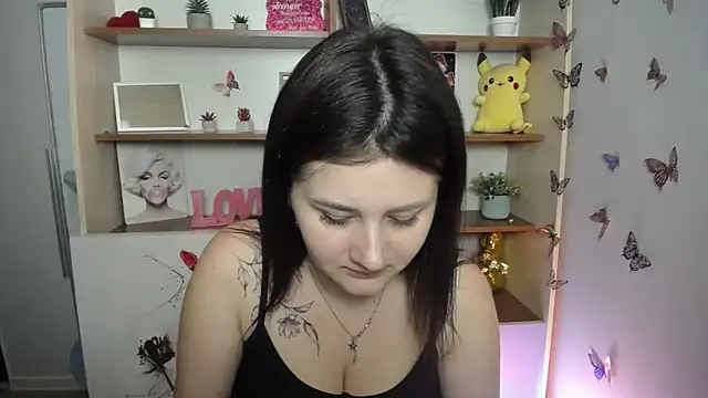 Snapshot of Katrin_kiss_ chatting on 06/12/26, 10:57 Katrin kiss online show from 06/12/26, 10:57
