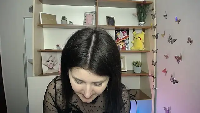 Katrin kiss  online show from 04/09/26, 12:33