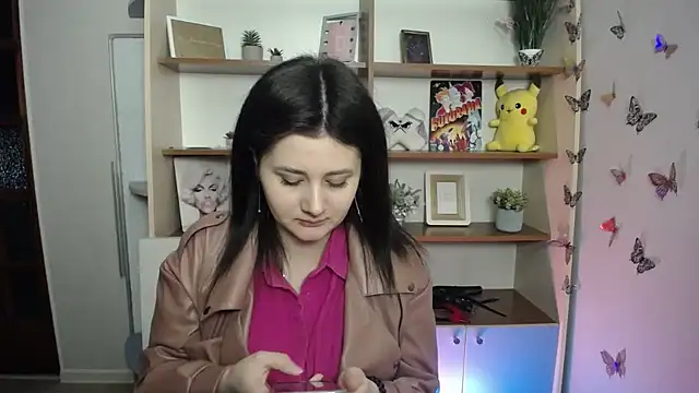 Katrin kiss  online show from 04/15/26, 11:49