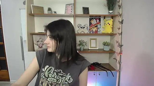 Katrin kiss  online show from 03/31/26, 12:40