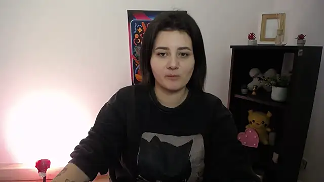 Katrin kiss  online show from 10/08/25, 12:50