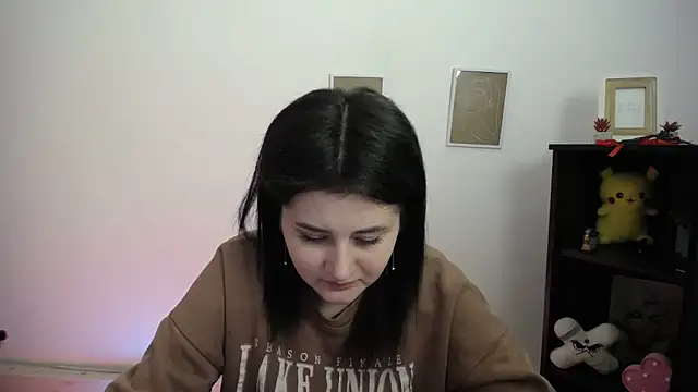 Katrin kiss  online show from 03/06/26, 01:06