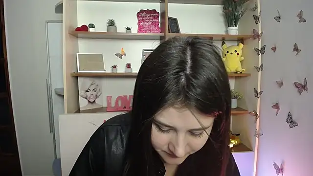 Snapshot of Katrin_kiss_ chatting on 06/01/26, 10:59 Katrin kiss online show from 06/01/26, 10:59