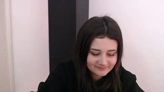 Katrin kiss  online show from 09/26/25, 10:33