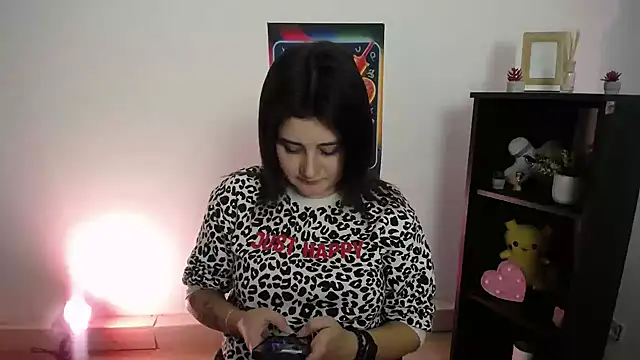 Katrin kiss  online show from 09/28/25, 10:44