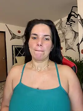 carol cruz133 online show from 10/15/25, 11:24