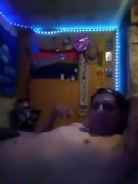 Juniorharo1982 online show from 12/22/25, 07:41