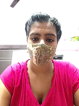 Snapshot of Tamil-Meenu12 chatting on 11/16/25, 07:35 Tamil-Meenu12 online show from 11/16/25, 07:35