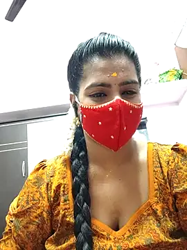 Snapshot of Tamil-Meenu12 chatting on 11/17/25, 06:39 Tamil-Meenu12 online show from 11/17/25, 06:39