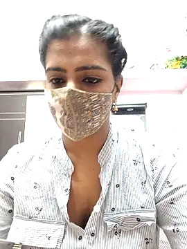 Tamil-Meenu12 online show from 04/08/26, 07:32