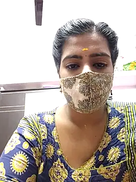 Snapshot of Tamil-Meenu12 chatting on 11/03/25, 06:29 Tamil-Meenu12 online show from 11/03/25, 06:29