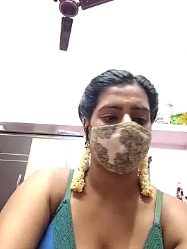 Snapshot of Tamil-Meenu12 chatting on 11/02/25, 09:36 Tamil-Meenu12 online show from 11/02/25, 09:36