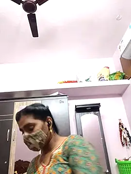 Snapshot of Tamil-Meenu12 chatting on 12/02/25, 07:32 Tamil-Meenu12 online show from 12/02/25, 07:32