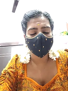 Snapshot of Tamil-Meenu12 chatting on 11/07/25, 07:24 Tamil-Meenu12 online show from 11/07/25, 07:24