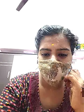 Snapshot of Tamil-Meenu12 chatting on 11/10/25, 08:08 Tamil-Meenu12 online show from 11/10/25, 08:08