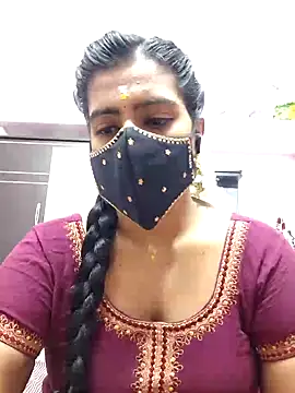 Snapshot of Tamil-Meenu12 chatting on 11/21/25, 06:56 Tamil-Meenu12 online show from 11/21/25, 06:56