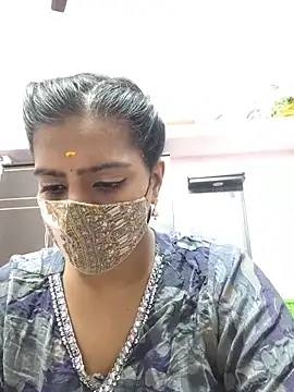 Tamil-Meenu12 online show from 05/14/26, 05:37