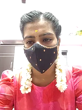 Tamil-Meenu12 online show from 04/24/26, 05:31