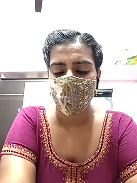 Tamil-Meenu12 online show from 02/24/26, 06:36