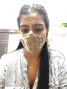 Tamil-Meenu12 online show from 04/17/26, 06:49