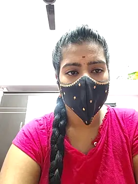 Snapshot of Tamil-Meenu12 chatting on 11/22/25, 05:28 Tamil-Meenu12 online show from 11/22/25, 05:28