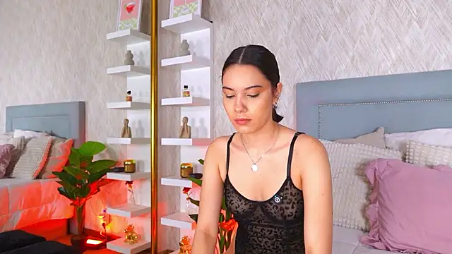 Sofy Bradd online show from 03/29/26, 06:48