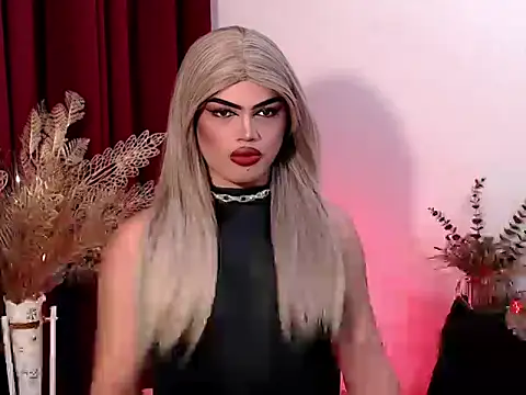 Snapshot of ShaneX01 chatting on 02/17/26, 03:31 ShaneX01 online show from 02/17/26, 03:31