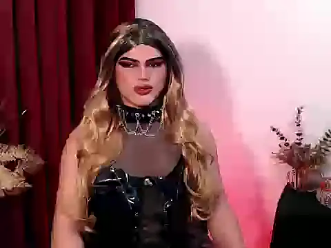 Snapshot of ShaneX01 chatting on 04/10/26, 02:35 ShaneX01 online show from 04/10/26, 02:35