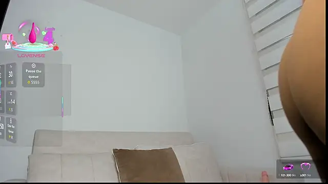 arianna 000 online show from 10/07/25, 01:23
