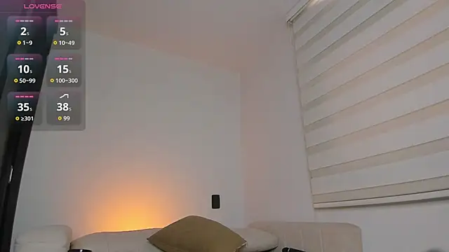 arianna 000 online show from 04/13/26, 12:20