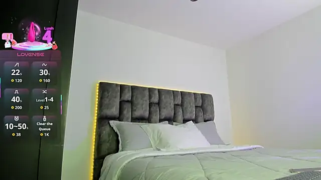 arianna 000 online show from 09/10/25, 01:32