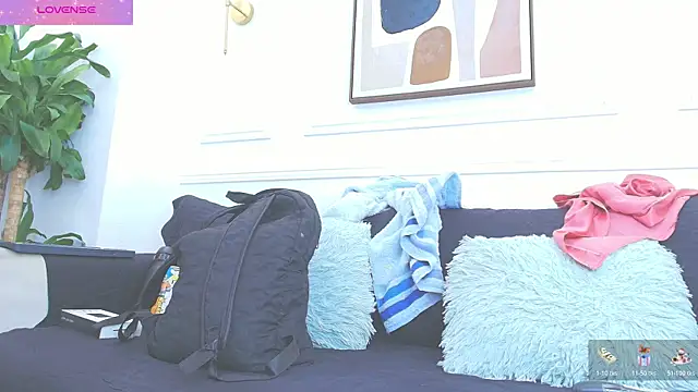 Daisy Price online show from 11/29/25, 11:32