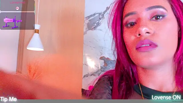 DollyBrowncc online show from 10/28/25, 04:35