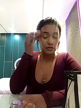 DollyBrowncc online show from 04/14/26, 02:27