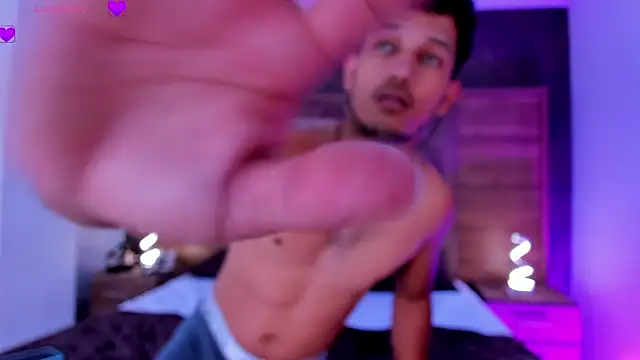 EimyAndMaxi online show from 03/28/26, 10:00