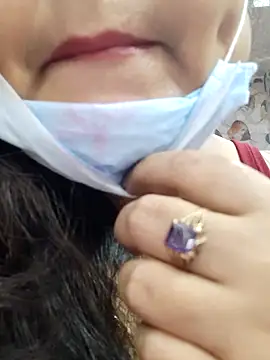 nisha 1110 online show from 10/23/25, 01:43