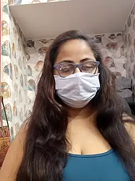 nisha 1110 online show from 02/17/26, 02:14