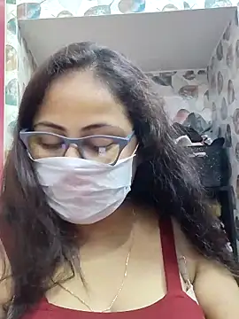 nisha 1110 online show from 04/28/26, 02:43