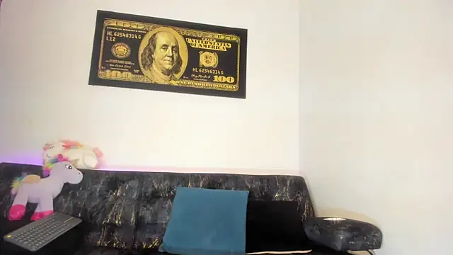 Orianadollx  online show from 09/30/25, 03:45
