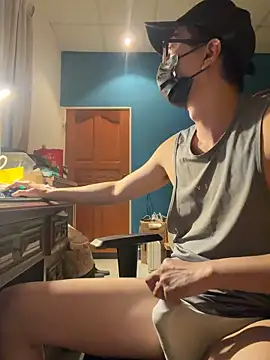 Rmangotw online show from 12/21/25, 02:08