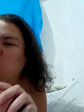 yaneth  online show from 10/19/25, 11:13