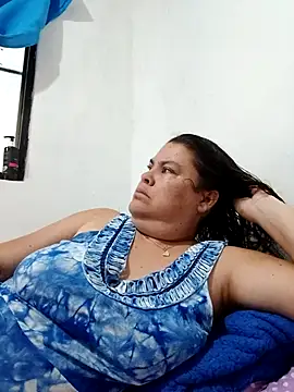 yaneth  online show from 12/15/25, 11:16