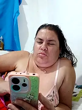 yaneth  online show from 11/16/25, 11:52