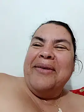 yaneth  online show from 10/22/25, 11:36